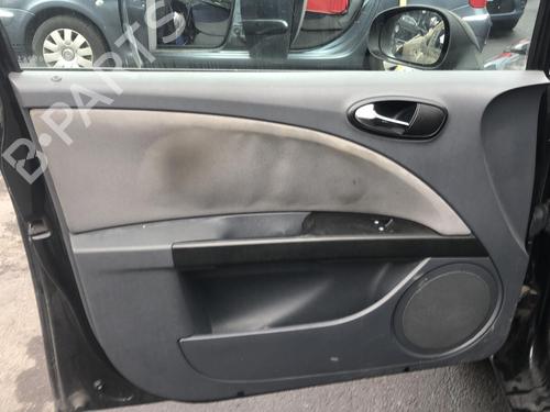 Interior roof light SEAT LEON (1P1) 1.9 TDI | BP25581152I8 - Image 30