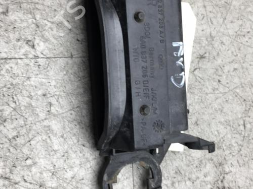 Used Front right exterior door handle AUDI A6 C4 (4A2) 2.5 TDI (140 hp) 25537991