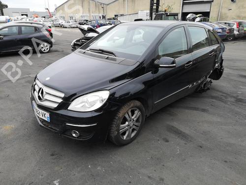 Left front fog light MERCEDES-BENZ B-CLASS Sports Tourer (W245) B 180 CDI (245.207) | BP25533865C30 