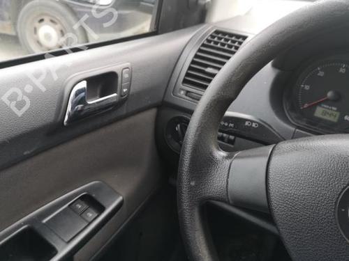 Right front steering knuckle VW POLO (9N_, 9A_) 1.4 TDI | BP25559551M26 