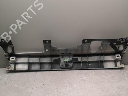 Used Grille PEUGEOT 306 Hatchback (7A, 7C, N3, N5) 1.9 D (68 hp) 25561530