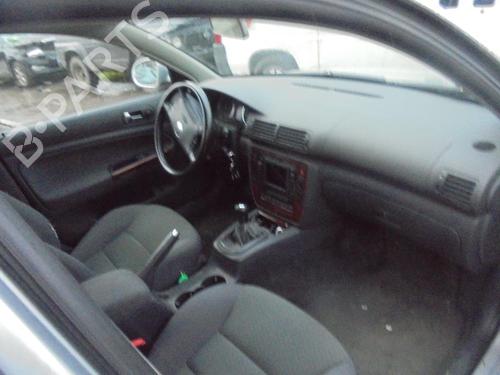 Ryggespeil høyre VW PASSAT B5.5 Variant (3B6) 1.9 TDI | BP25578036C27 