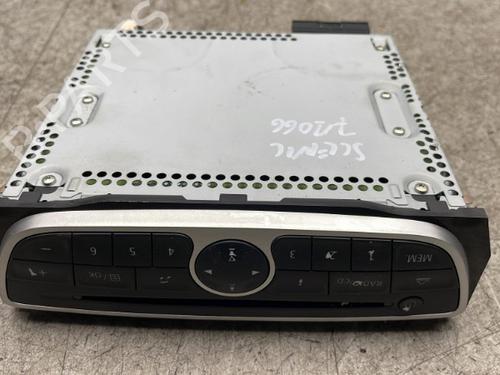 Used Radio RENAULT SCÉNIC III (JZ0/1_) 1.5 dCi (110 hp) 25548444