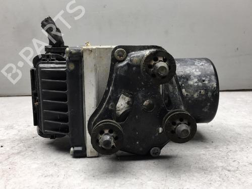 Used ABS pump VW PASSAT B6 Variant (3C5) 2.0 TDI 16V (140 hp) 25557191