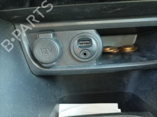 Left taillight PEUGEOT 208 I (CA_, CC_) 1.2 VTI 82 | BP25513522C34 