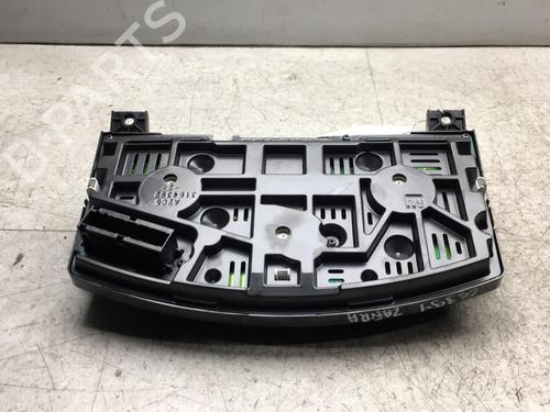 Used Instrument cluster Instrument cluster OPEL ZAFIRA / ZAFIRA FAMILY B (A05) 1.9 CDTI (M75) (150 hp) 25571828 25571828