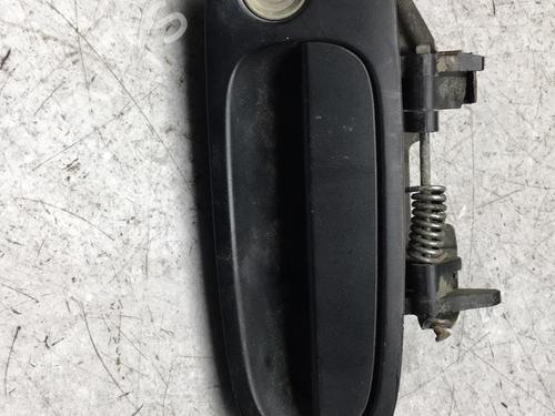 Used Rear right exterior door handle Rear right exterior door handle TOYOTA HIACE IV Bus (__H1_, __H2_) 2.4 TD (LXH12, LXH22) (90 hp) 25557745 25557745