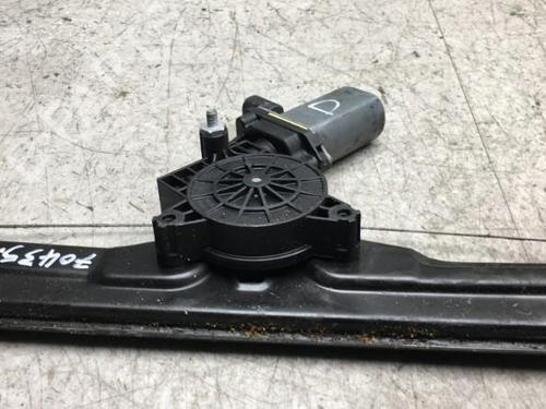 front-right-window-mechanism-iveco-daily-vi-van-2014-25573155 main image