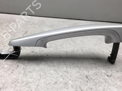 Used Front right exterior door handle BMW 3 (E90) 320 i (150 hp) 25561016