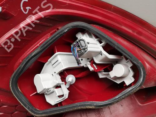 Used Left taillight FORD FIESTA VI (CB1, CCN) 1.6 Ti (120 hp) 25517911