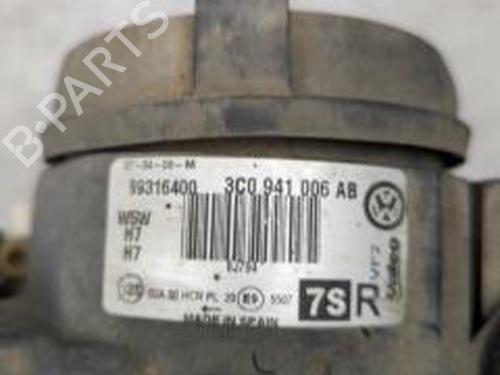 Right headlight VW PASSAT B6 (3C2) 1.9 TDI | BP25520873C29