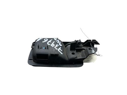 Used Front right interior door handle Front right interior door handle AUDI A8 D2 (4D2, 4D8) 2.5 TDI (180 hp) 25562239 25562239