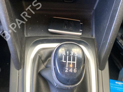 Left front fog light RENAULT MEGANE IV Hatchback (B9A/M/N_) 1.2 TCe 130 (B9MR) | BP33205803C30 - Image 15