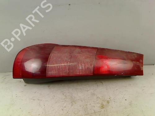 Used Left taillight FIAT PUNTO (176_) 1.7 TD (71 hp) 25558498