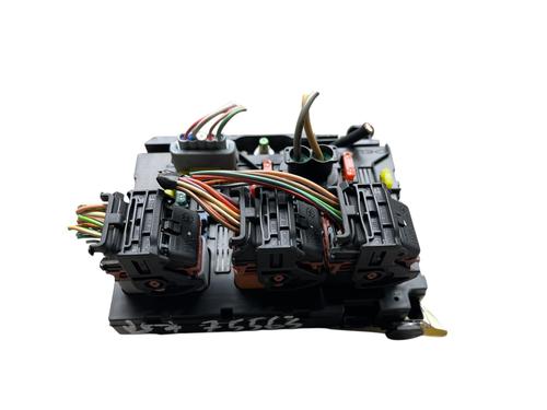 Used Fuse box Fuse box PEUGEOT 207 (WA_, WC_) 1.4 16V (88 hp) 32212315 32212315