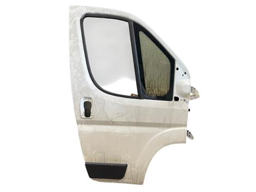 Right front door PEUGEOT BOXER Van 2.0 BlueHDi 130 | BP27562021C3 