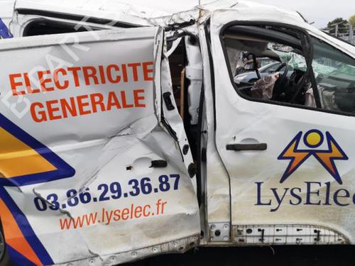 Ignition barrel RENAULT TRAFIC III Van (FG_) 1.6 dCi 145 (FGMG) | BP25560311M48  - Image 12