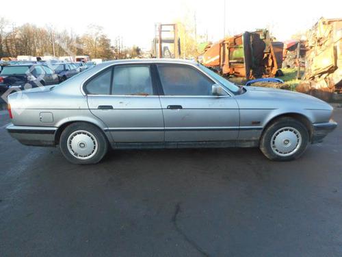 Switch BMW 5 (E34) 520 i | BP25535360I30 - Image 9