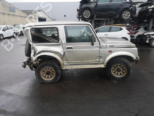 Front right window mechanism SUZUKI SAMURAI Closed Off-Road Vehicle (SJ_) 1.9 D All-wheel Drive | BP25525481C23 