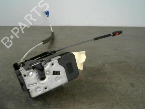 Serrure avant droite OPEL ZAFIRA A MPV (T98) 1.8 16V (F75) (116 hp) 25558588