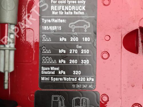 Used Fuel flap OPEL CORSA D (S07) 1.3 CDTI (L08, L68) (75 hp) 25515297