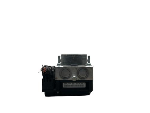 Used ABS pump DACIA SANDERO 1.4 (BS0C, BS0A, BS0G, BS1F, BS0E) (75 hp) 25530557