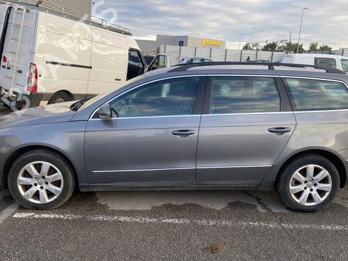 Right taillight VW PASSAT B6 Variant (3C5) 1.9 TDI | BP29069380C35  - Image 17