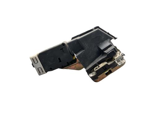 Rear left lock VOLVO V40 Estate (645) 1.8 i | BP25551799C100 