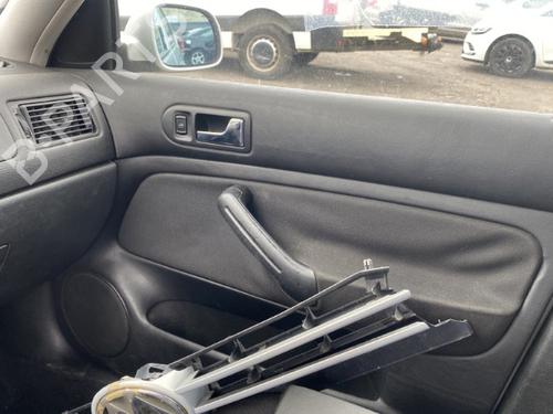 Venstre forlygte VW GOLF IV (1J1) 1.6 | BP25530543C28 