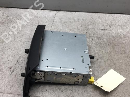 Used Radio RENAULT LAGUNA III (BT0/1) 1.5 dCi (BT00, BT0A, BT0T, BT1J) (110 hp) 25584465