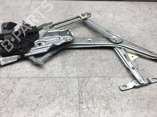 Rudehejsemekanisme ventre foran OPEL ZAFIRA A MPV (T98) 2.0 DTI 16V (F75) | BP25579118C22 