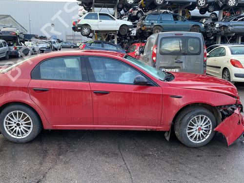 Left tailgate light ALFA ROMEO 159 (939_) 1.9 JTDM 16V (939AXC1B, 939AXC12) | BP25541708C79 - Image 16