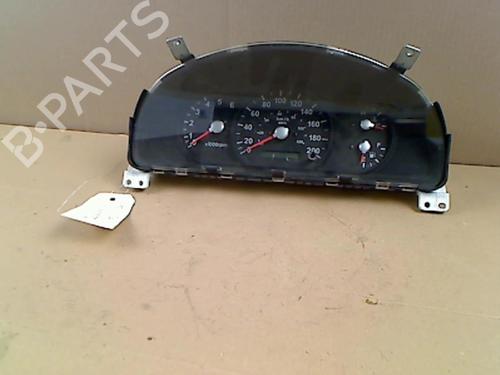 Used Instrument cluster Instrument cluster KIA SORENTO I (JC) 2.5 CRDi 4WD (140 hp) 25516832 25516832