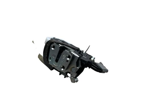 Rear left lock NISSAN JUKE (F15) 1.5 dCi | BP25566961C100