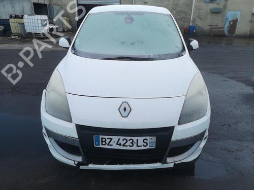 Left front fenders RENAULT SCÉNIC III (JZ0/1_) 1.5 dCi | BP25561338C41 