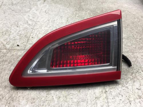 Used Right tailgate light Right tailgate light RENAULT SCÉNIC III (JZ0/1_) 1.5 dCi (110 hp) 25571525 25571525