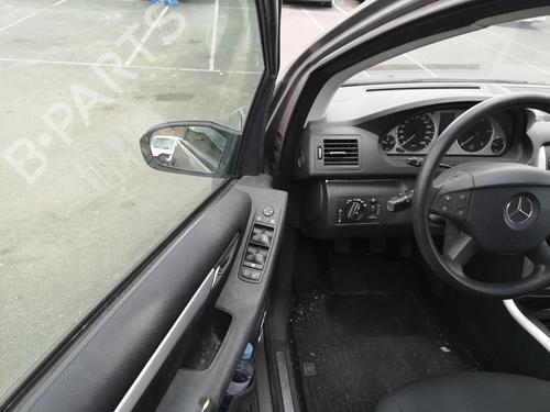 Radio MERCEDES-BENZ B-CLASS Sports Tourer (W245) B 180 CDI (245.207) | BP25526063E6 