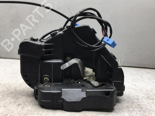 Rear left lock MERCEDES-BENZ CLS (C219) CLS 320 CDI (219.322) | BP25556492C100 
