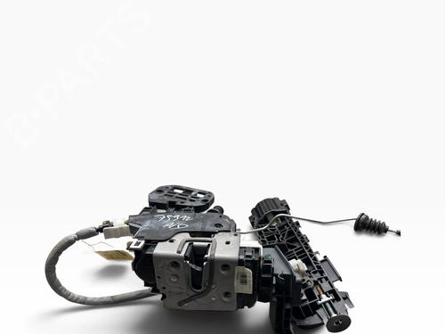 front-right-lock-mercedes-benz-cla-coupe-c117-2013-2014-2015-2016-2017-2018-2019-33237775 main image