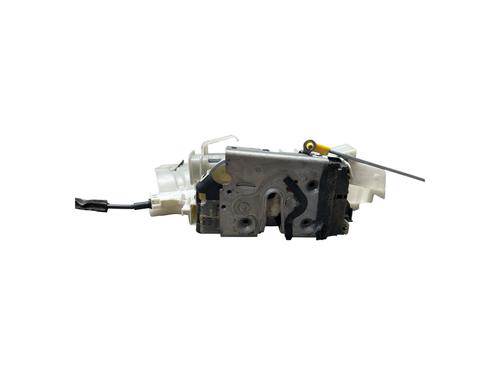 front-left-lock-jeep-renegade-suv-bu-b1-bv-2014-32439470 main image