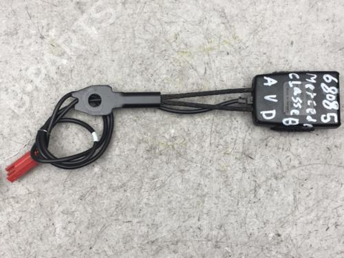 Used Seat buckle Seat buckle MERCEDES-BENZ B-CLASS Sports Tourer (W245) B 160 (245.231) (95 hp) 25521495 25521495
