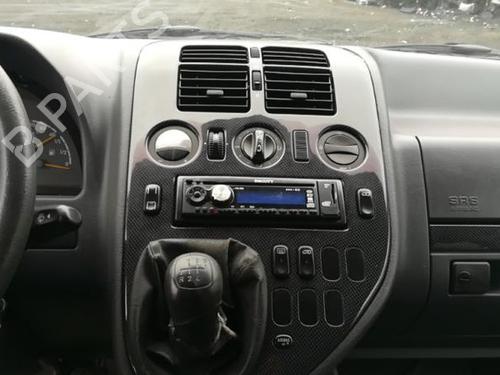 Brugte MERCEDES-BENZ V-CLASS (638/2) V 200 CDI (638.294) 2495808
