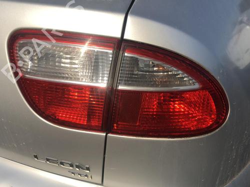 Left front fog light SEAT LEON (1M1) 1.9 TDI | BP25580298C30 - Image 12