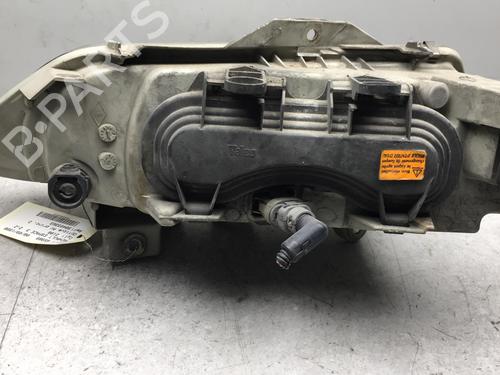 Used Right headlight RENAULT ESPACE III (JE0_) 2.2 12V TD (JE0E, JE0H, JE0P) (113 hp) 25537839