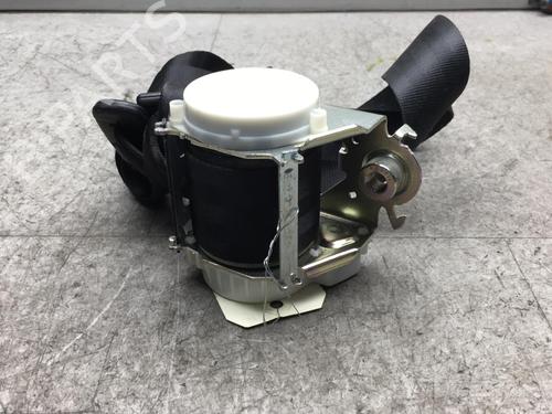 Used Rear right seatbelt PEUGEOT 5008 (0U_, 0E_) 1.6 HDi (110 hp) 25566459