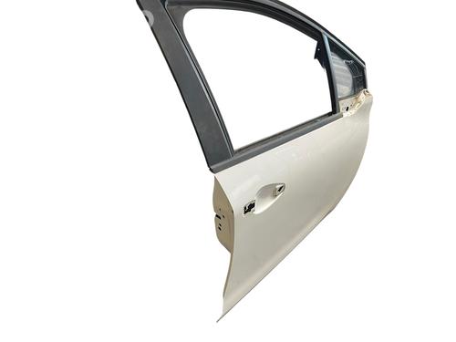 Right front door PEUGEOT 208 I (CA_, CC_) 1.6 HDi / BlueHDi 75 | BP25529610C3