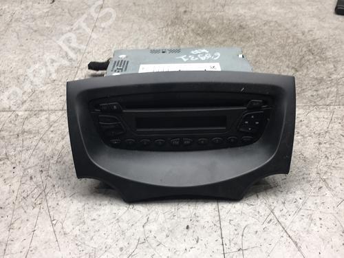 Used Radio FORD KA (RU8) 1.2 (69 hp) 25551631
