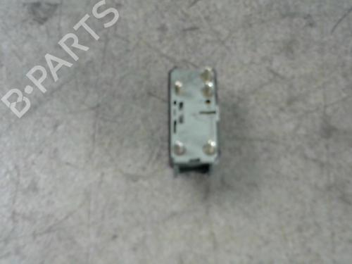 Used Switch Switch MERCEDES-BENZ 124 Saloon (W124) 250 Turbo-D (124.128) (126 hp) 25579322 25579322
