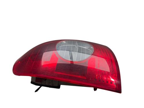 right-taillight-renault-clio-ii-bb_-cb_-1998-1999-2000-2001-2002-2003-2004-2005-2006-2007-2008-2009-2010-2011-2012-2013-2014-2015-2016-31069081 main image