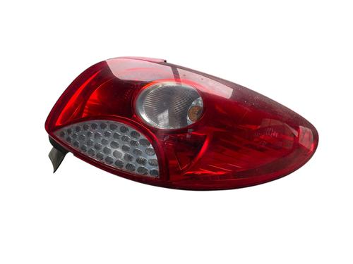 Used Right taillight Right taillight 25500965 25500965